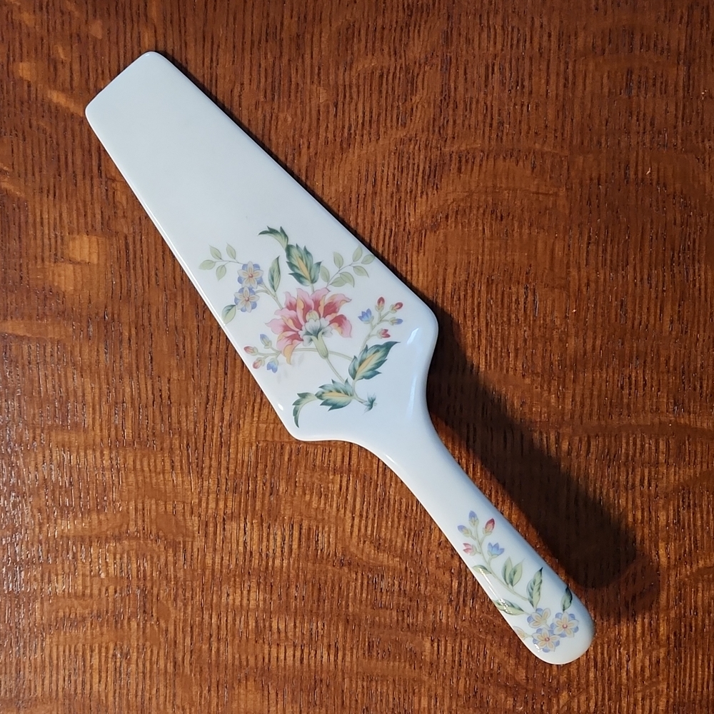 Floral plate and server - Picture 3 of 6